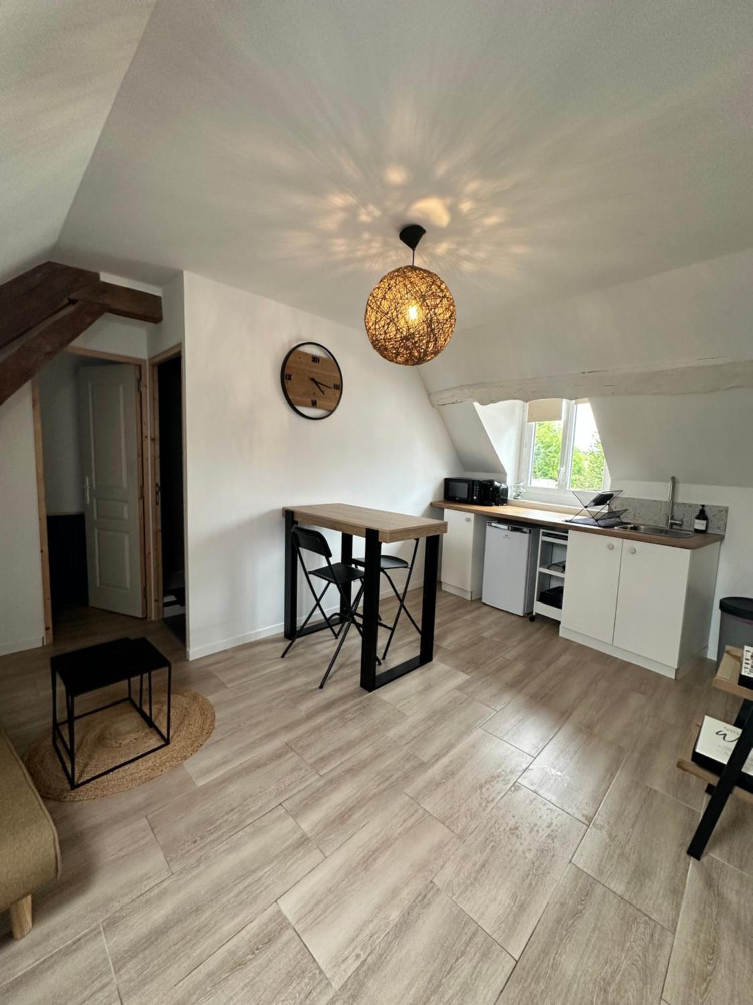 Appartements Pacy-Sur-Eure Exteriér fotografie